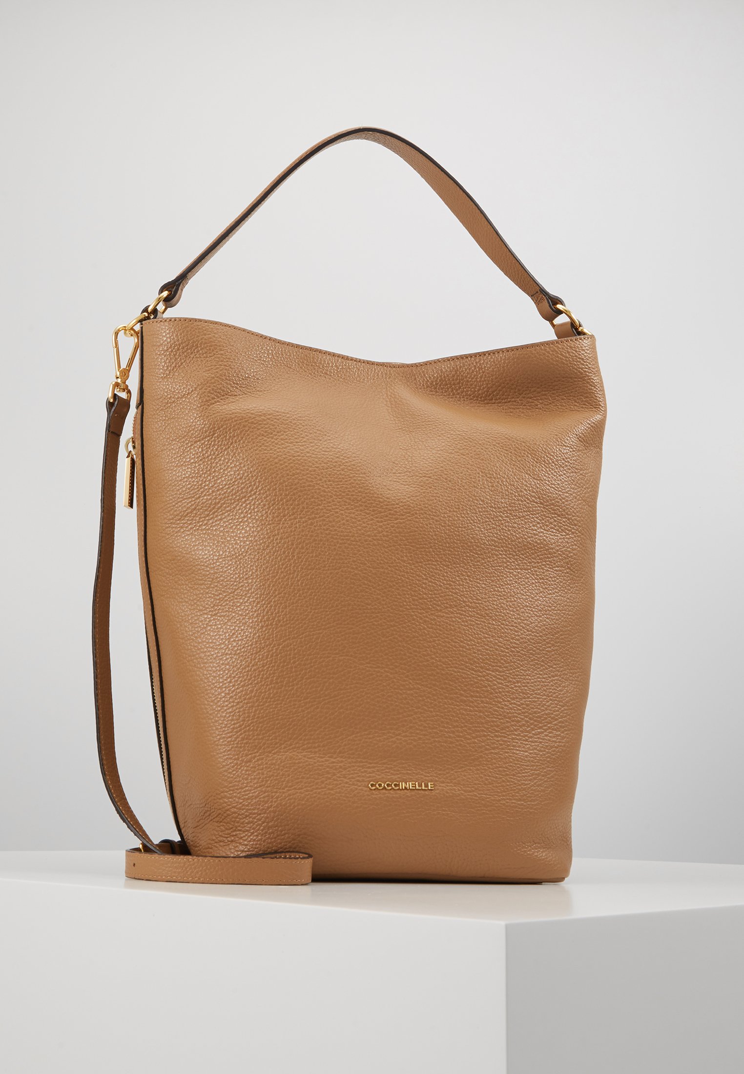 Coccinelle BORSA PELLE VITELLO Håndveske desert Zalando.no Coccinelle BORSA Håndveske desert Zalando.no