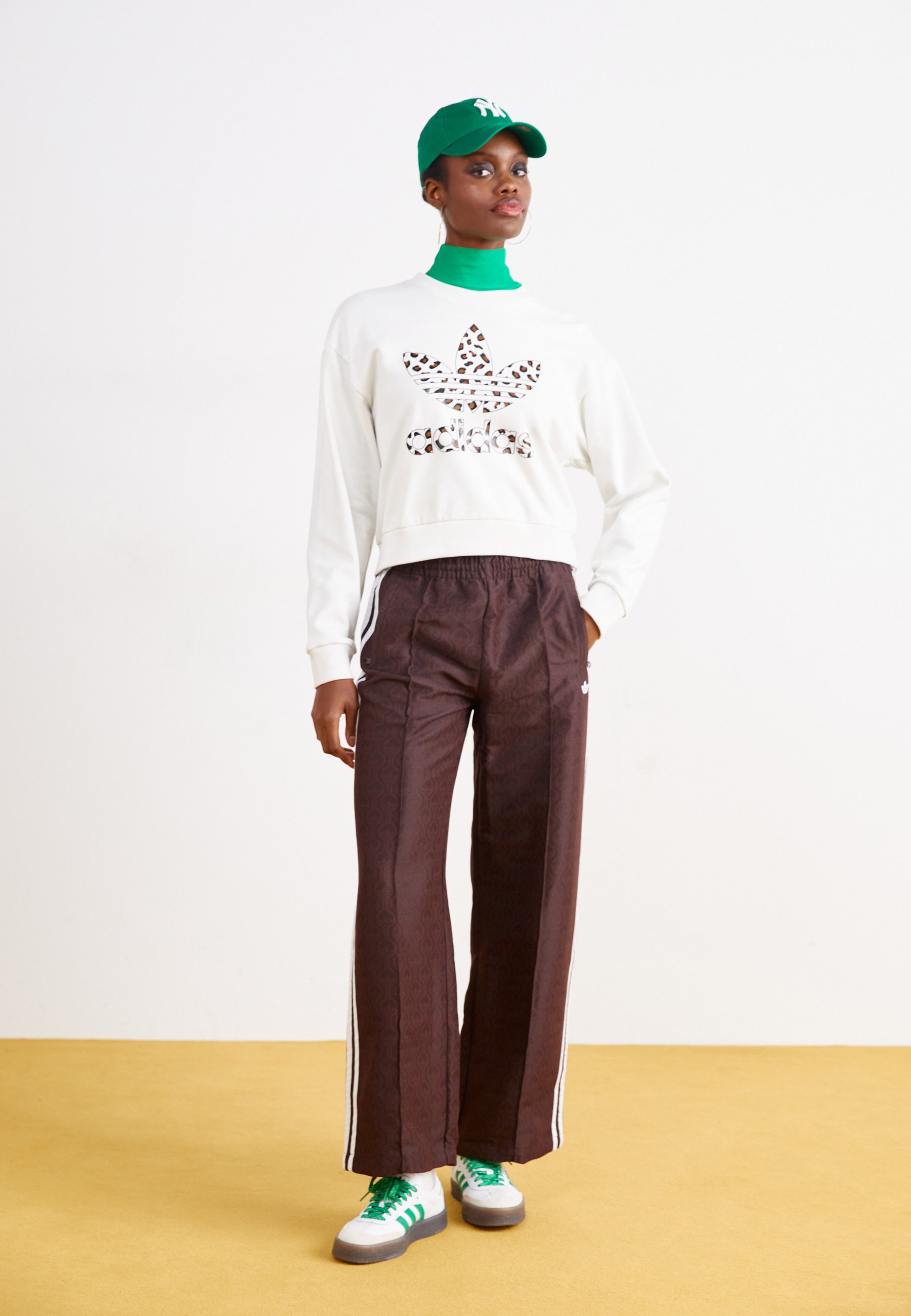 adidas Originals Sweatshirt - white/off-white - Zalando.co.uk
