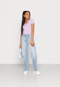 Pieces PCKITTE - T-shirt básica - lavendula