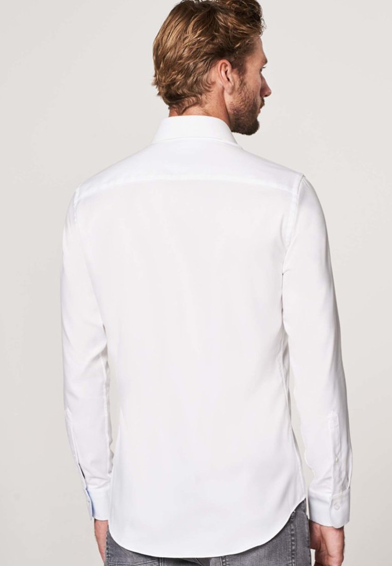 Herren SLIM FIT - Businesshemd Herren SLIM FIT - Businesshemd
