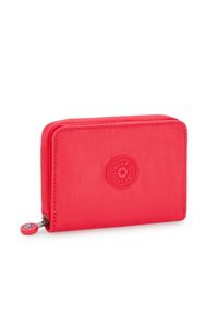 Portafoglio rosso in tessuto con texture liscia, chiusura con zip e dettaglio del logo rotondo a rilievo sul davanti. Forma rettangolare compatta.
