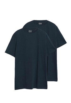 Two plain black short-sleeve crew neck t-shirts, one slightly behind the other, with s.Oliver brand labels inside the collars.