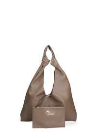 Grande borsa in pelle color talpa con manici superiori annodati e piccola pochette con cerniera. Finitura testurizzata e dettaglio di logo oro sottile sulla pochette.