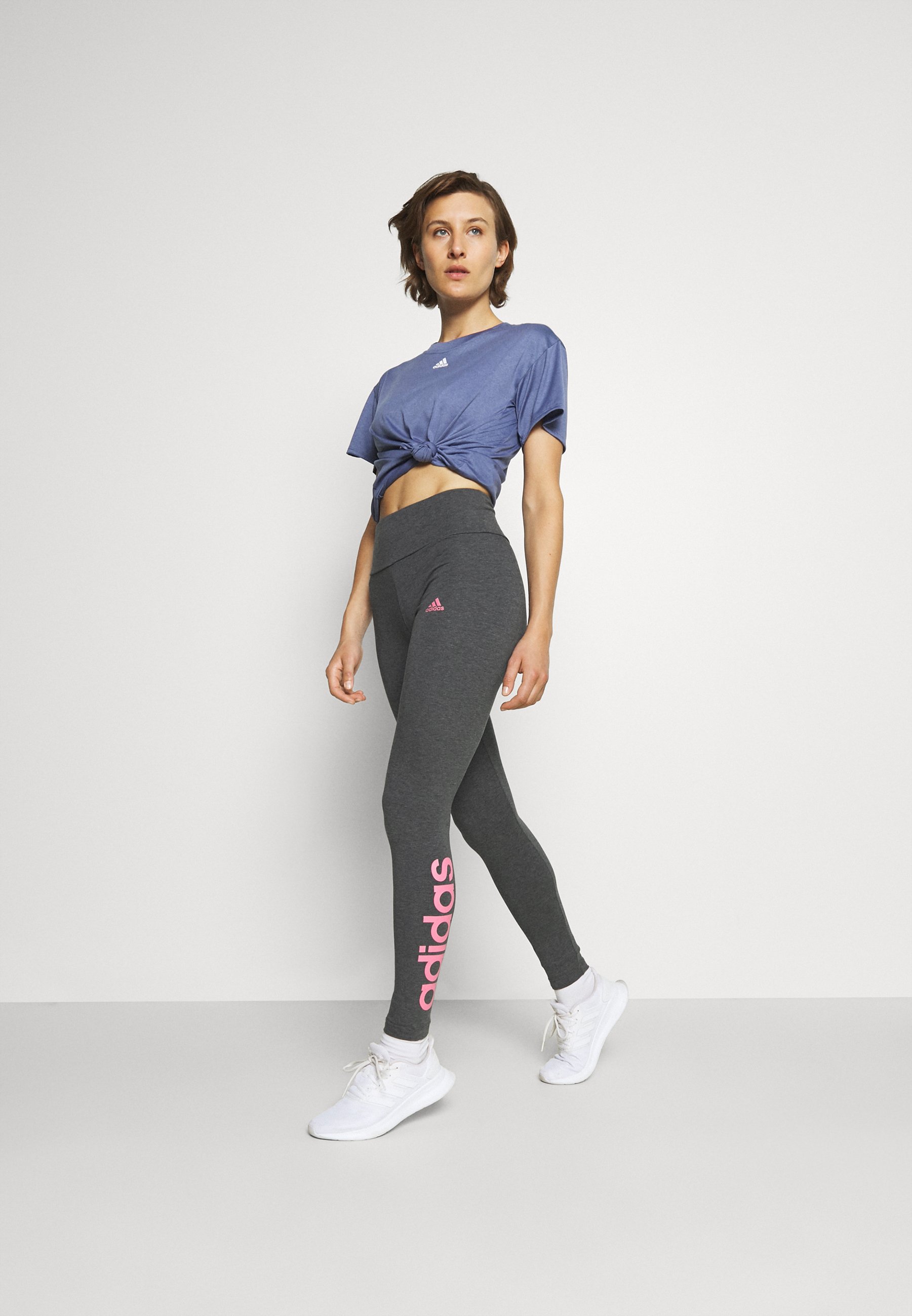 adidas Performance LOUNGEWEAR 