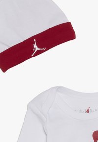 Jordan JUMPMAN SET UNISEX - Gorro - white
