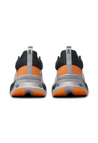 On CLOUDNOVA X - Scarpe da allenamento - frost   orange