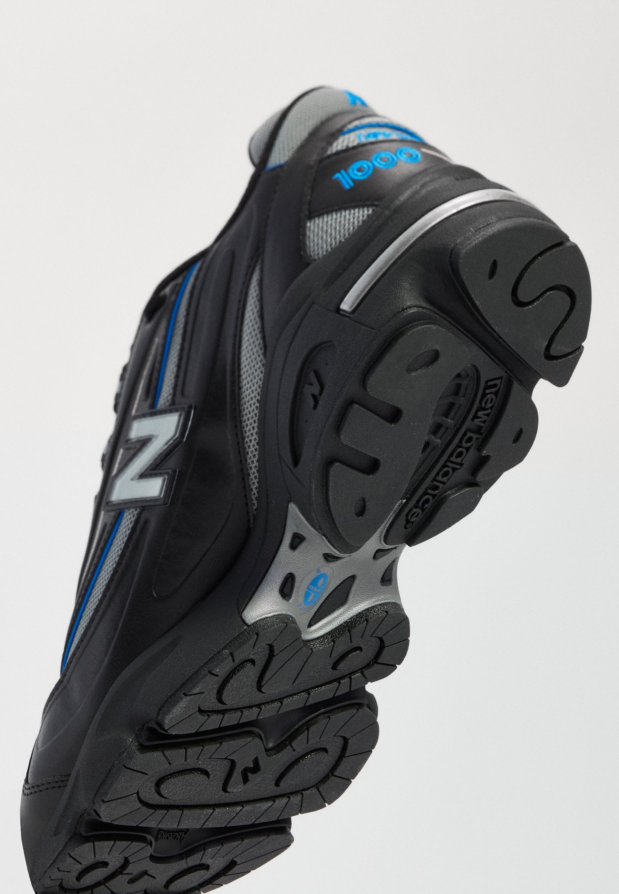 M1000 UNISEX