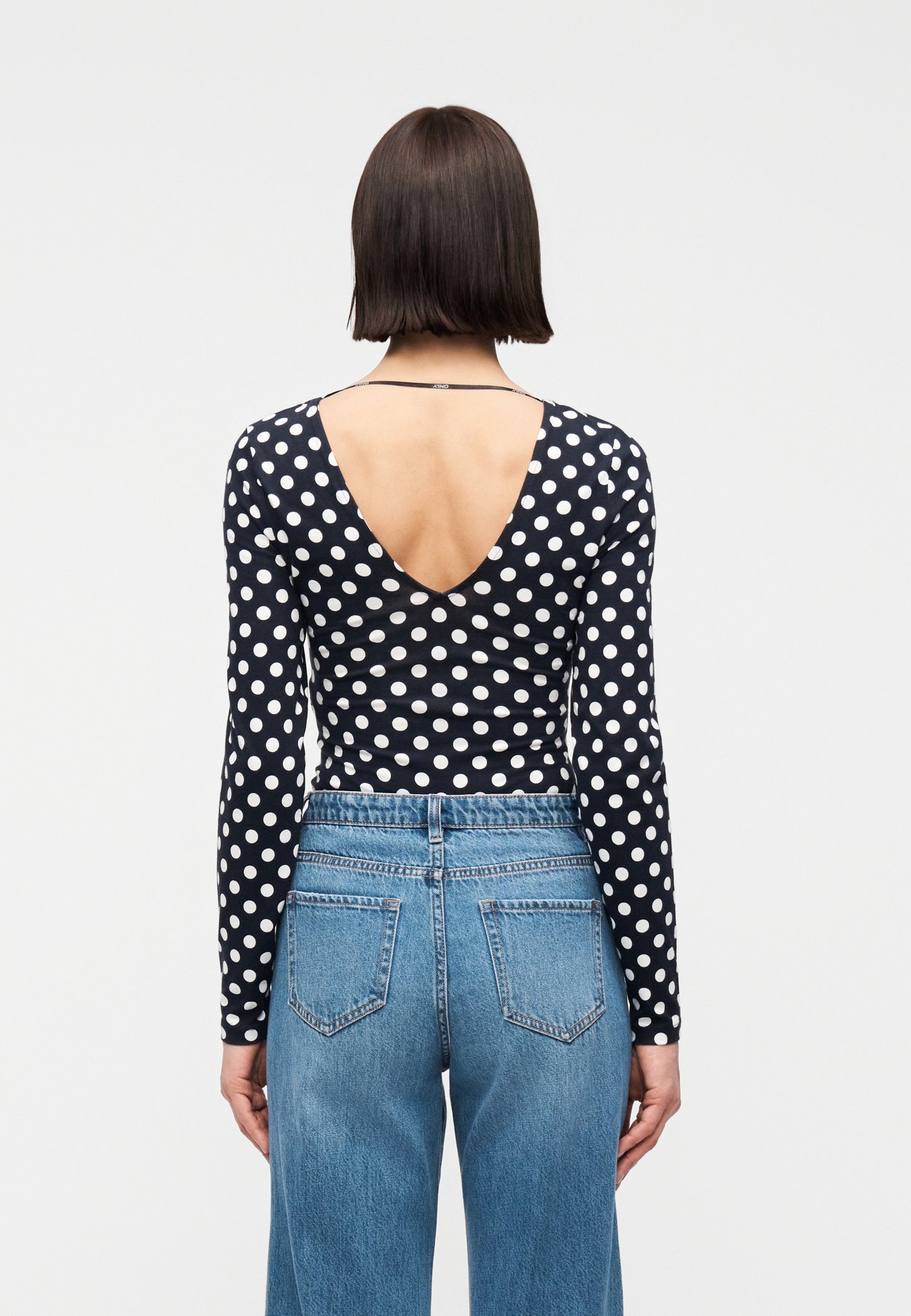 ONLLIVE LOVE V NECK BODY