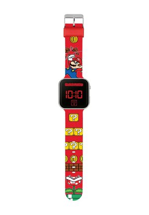 Montre numérique avec un cadran rectangulaire noir et un affichage LED rouge, dotée d'un bracelet rouge vif orné de graphiques et de motifs Super Mario.