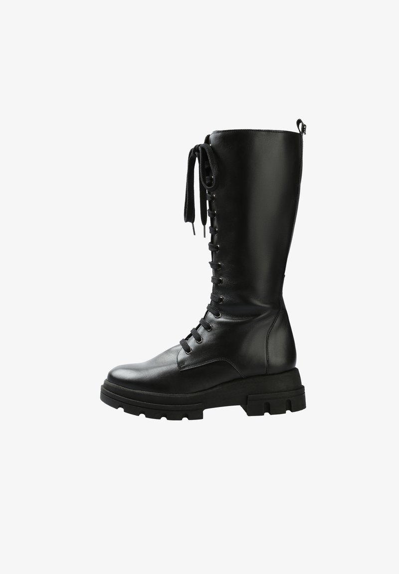 Sorte læder knæhøje snørestøvler med en kraftig sål, rund tå og en glat overflade. Har en løkke bagpå for nem påtagning.