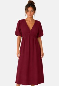 Unselected, red