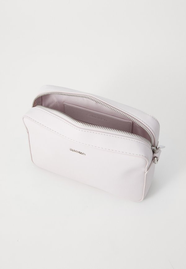 MUST SMALL CAMERA BAG - Cross body bag - orchid ice3