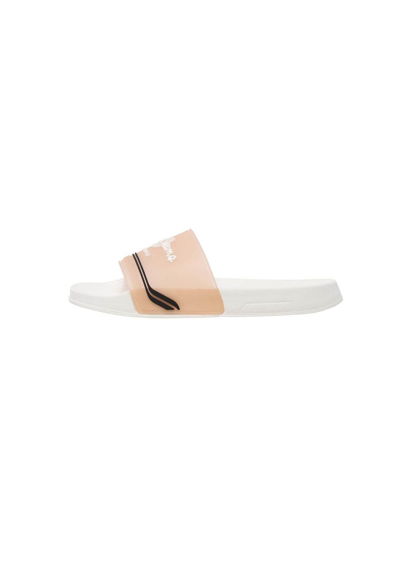 Genomskinlig persikofärgad sandle med bred rem som har vit logotekst och en svart accentlinje; texturerad vit sula.