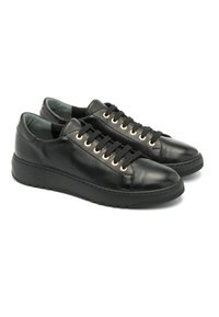 RYŁKO Sneakersy niskie