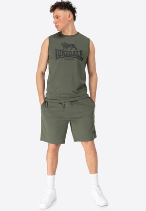 ÄRMELLOSES SET NORMALE PASSFORM ALLANTON - Verryttelyhousut - olive black