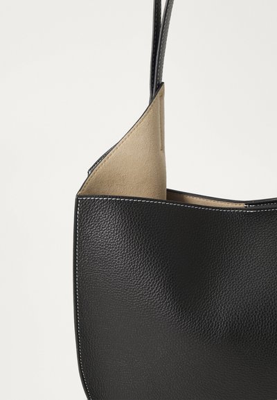 Ree Projects HELENE HOBO - Käekott - black