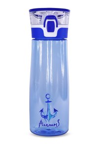 Blaue Plastik-Wasserflasche mit einem transparenten Deckel, der ein Ankerdesign und das Wort "Anemos" in Schriftzug am Boden trägt.