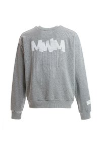 Sudadera gris con un estampado gráfico blanco en la parte posterior, puños y dobladillo acanalados, y un clásico cuello redondo.