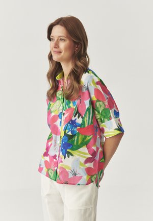 TATUUM MARA - Button-down blouse - fuhsja