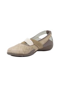 Chaussure plate de style Mary Jane beige avec un embossage floral, des bandes élastiques sur le dessus et un embout arrondi.
