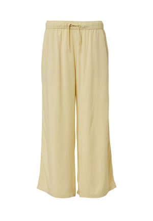 Wijde broekspijpen van licht, zacht materiaal in een lichte gele kleur, met een elastische tailleband en een aantrekkoord voor aanpassing.