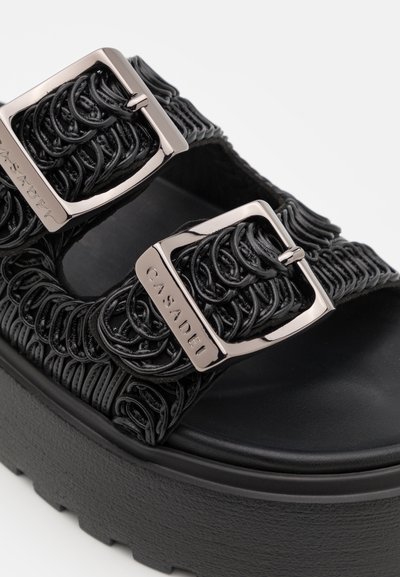 Casadei BIRKY - Natikače na petu - dei/nero