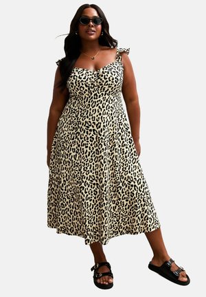 New Look Curves CURVES LEOPARD PRINT CRINKLE TEXTURE MIDI - Freizeitkleid - brown pattern