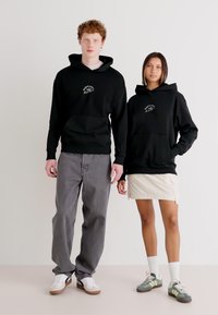 Jack & Jones JORSOLACE HOOD UNISEX - Ikdienas džemperis - caviar