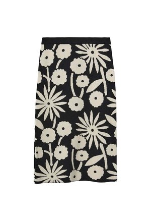Falda negra con un patrón floral en blanco que presenta grandes flores y hojas. Hecha de una tela tejida, tiene una silueta recta y un diseño de longitud media.