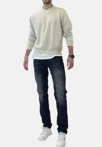 Elara Vaqueros slim fit - schwarz