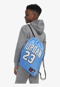 Jordan JAN GYM SACK UNISEX - Virvele užtraukiamas sportinis krepšys - university blue