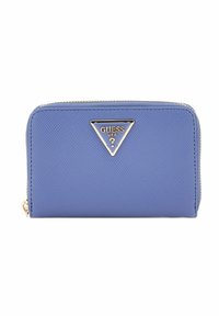 Portafoglio in ecopelle blu con finitura testurizzata, caratterizzato da un dettaglio a logo triangolare dorato e chiusura con zip. Forma rettangolare compatta.