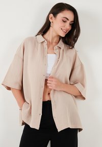 LELA Button-down blouse - stone
