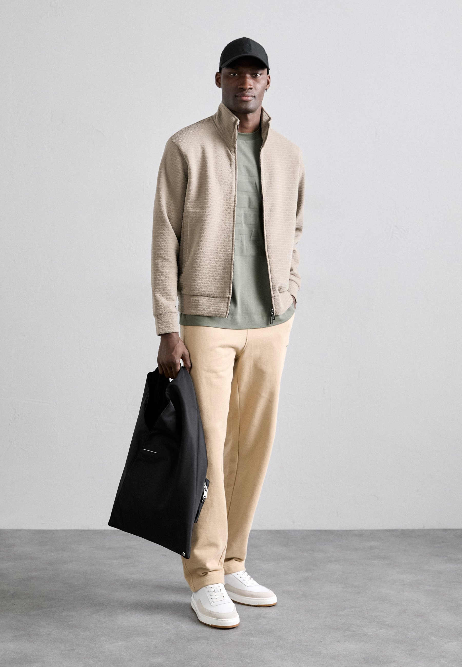 Emporio Armani Zip-up sweatshirt - stone - Zalando.co.uk