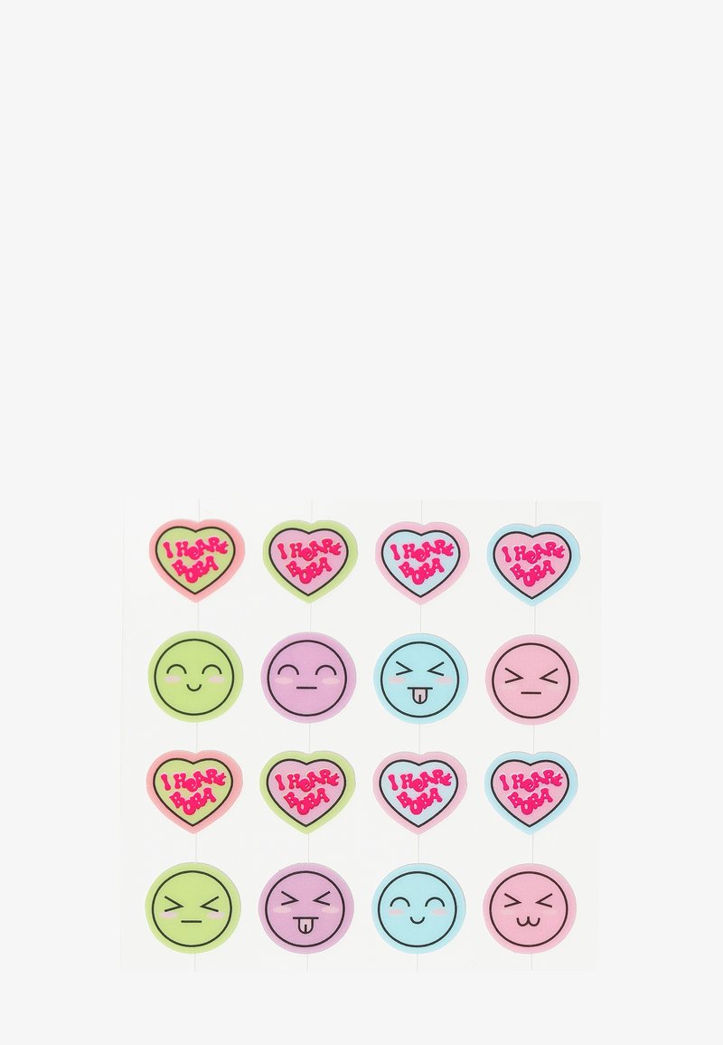 I Heart Revolution - I HEART REVOLUTION BUBBLE TEA SALICYLIC BLEMISH BOBA PATCHES - Kasvonaamio, Suurenna