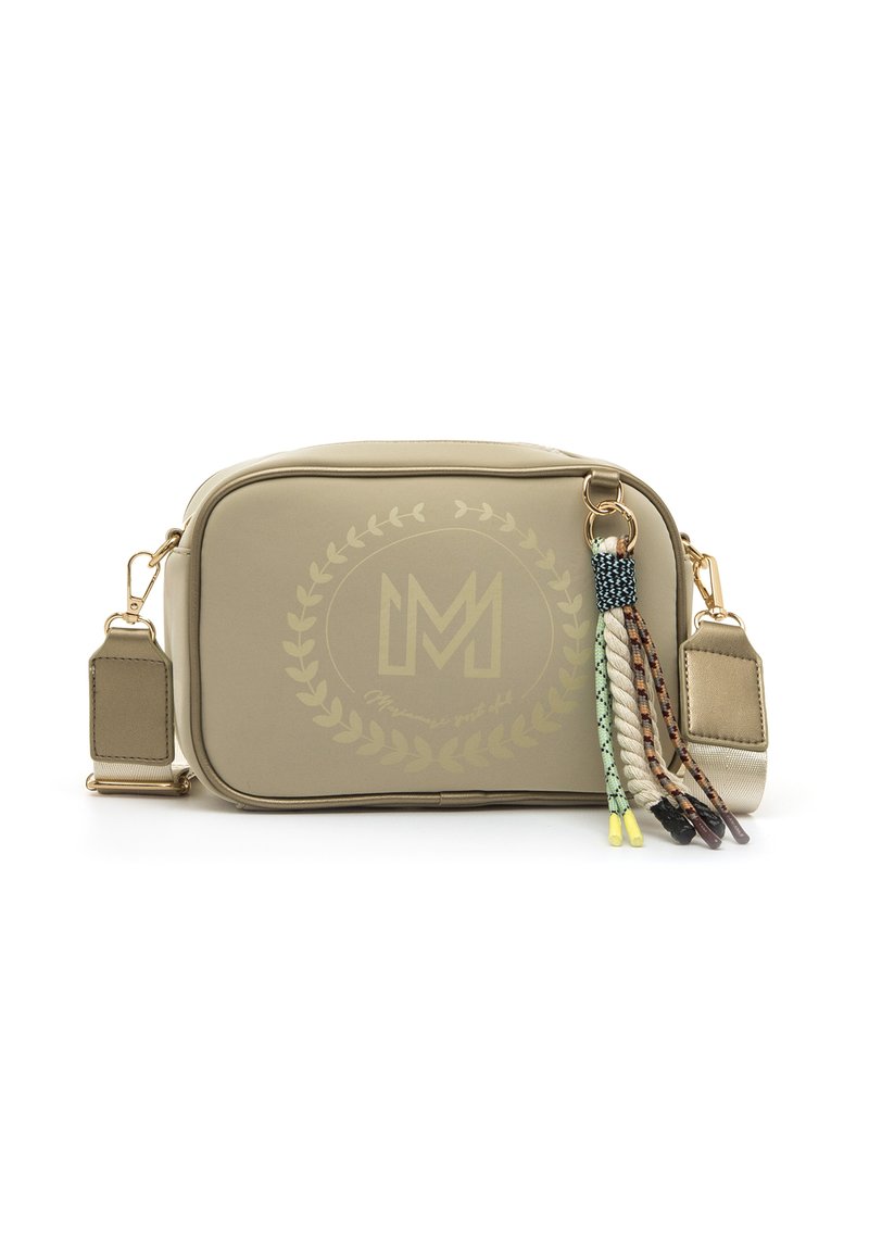 Bolso bandolera sintético beige con logo, borlas decorativas con detalles trenzados y correa de hombro desmontable. Herrajes en tono dorado.