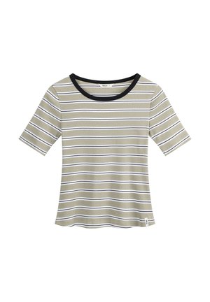Beige geribd T-shirt met korte mouwen met zwarte, witte en marineblauwe horizontale strepen en een zwarte ronde halslijn.