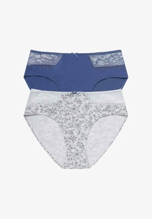 Dwa komplety damskiej bielizny: jeden granatowy z koronkowym wykończeniem i kokardką; drugi jasnoszary w kwiatowy wzór z dopasowaną koronką.