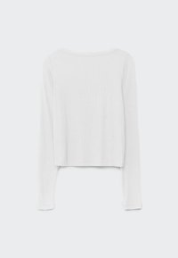 Weißes langärmliges, geripptes Cropped Top mit Rundhalsauschnitt, flach auf einem hellen Hintergrund ausgestellt, zeigt die Rückseite.