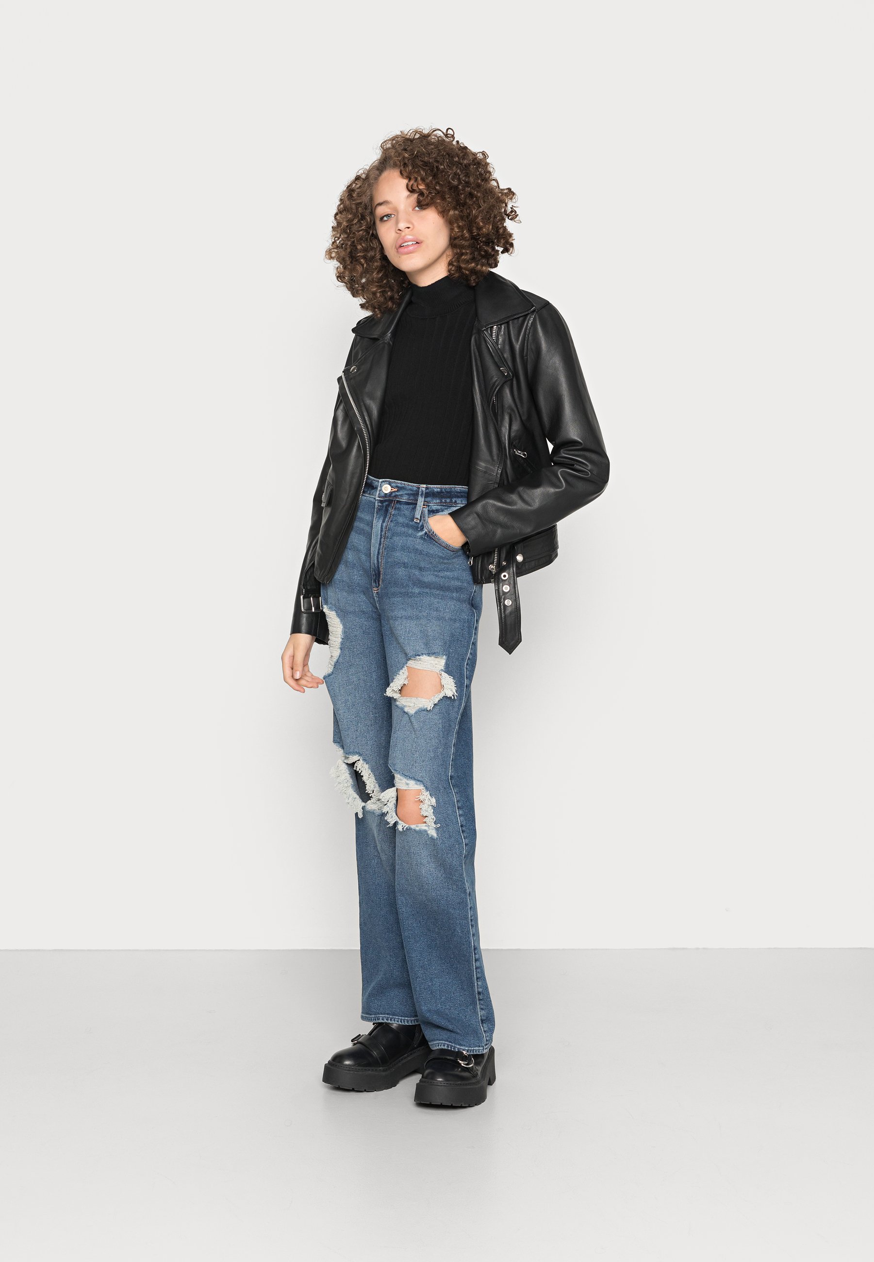 holister dad jeans
