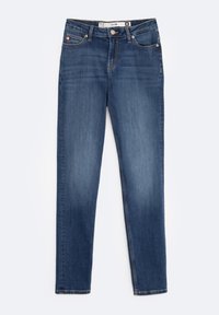 Uske pravu uske denim traperice u tamnoplavoj boji, s pet džepova, klasičnom kopčom na dugme i suptilnim detaljima šivanja.