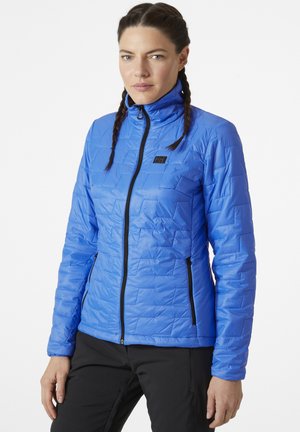 Blauwe gewatteerde jas met een hoge kraag, ritssluiting aan de voorkant, geborduurde textuur en zwarte accenten. Ideaal voor buitenactiviteiten en koud weer.