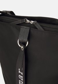 Marimekko ALL DAY BUCKET SOLID - Olkalaukku - black