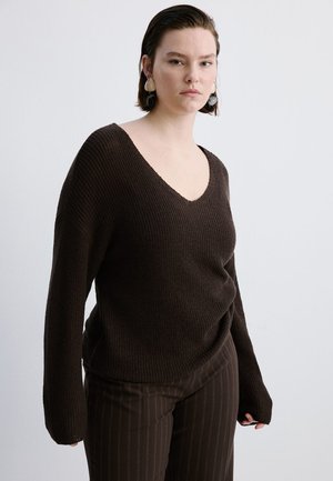 Mango Pullover - brown