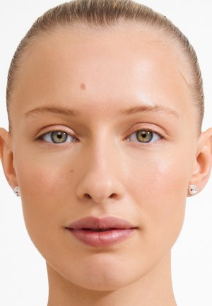 Pilgrim, RIYAN - Earrings - silver-coloured