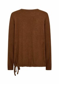 Haut marron à manches longues avec un col arrondi, un ourlet froncé et un cordon à la taille. Tissu doux et texturé avec un motif subtil.