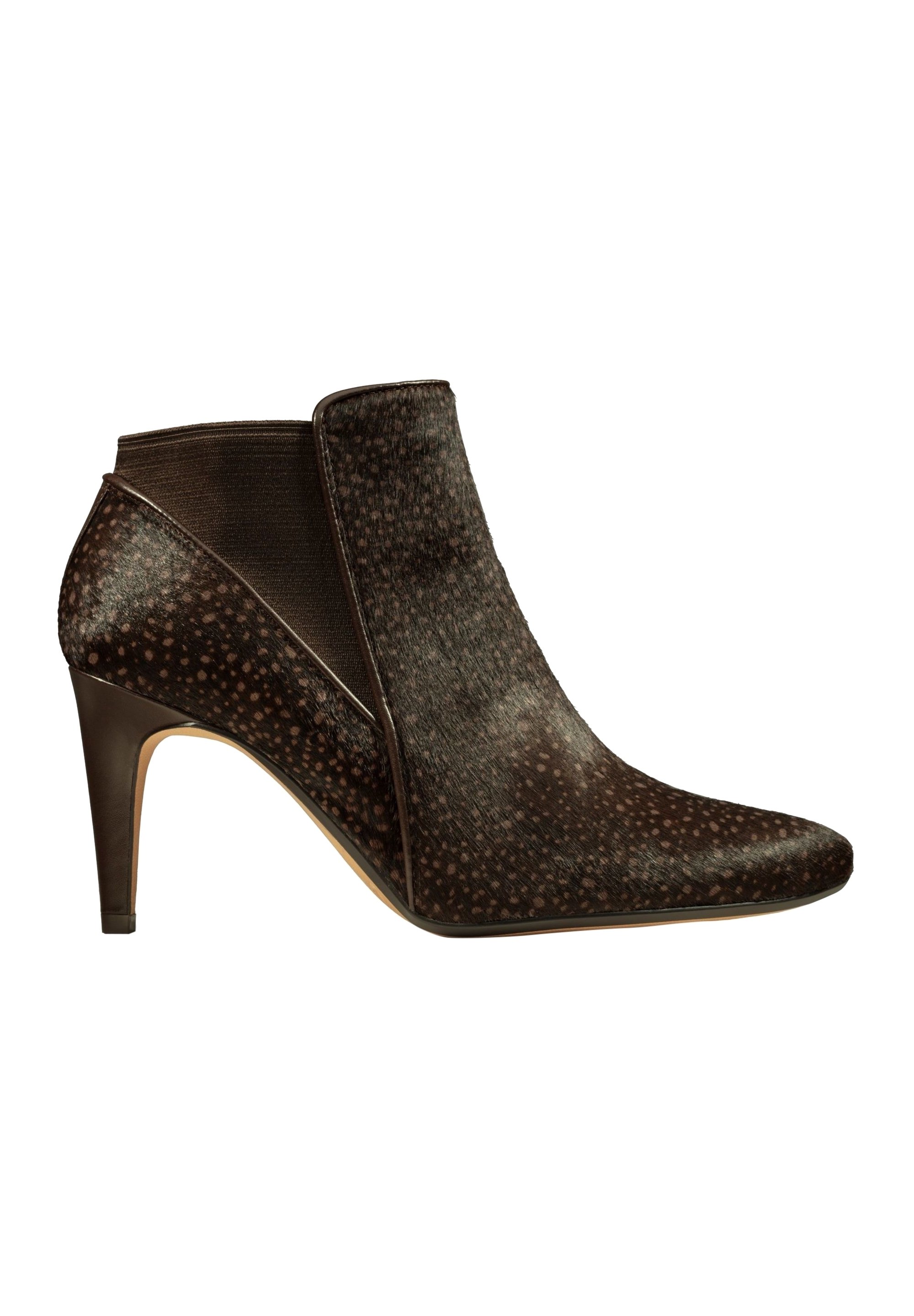 Clarks High heeled ankle boots brown (Pre-owned)