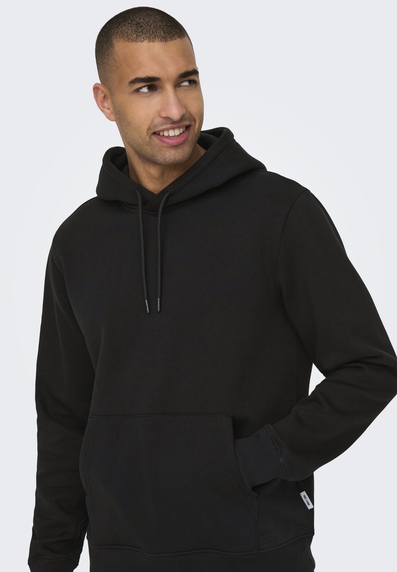 Hoodie Homme Supply & Demand Co. – Noir, Coton, Taille XS – Poches Logo