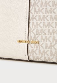 MICHAEL Michael Kors FLORA TOTE - Shopping bag - vanila/cream