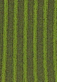 Tessuto tessuto con righe verticali di verde scuro e lime brillante, con una finitura texturizzata e un motivo lineare.